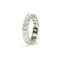 Anillo con diamantes de laboratorio